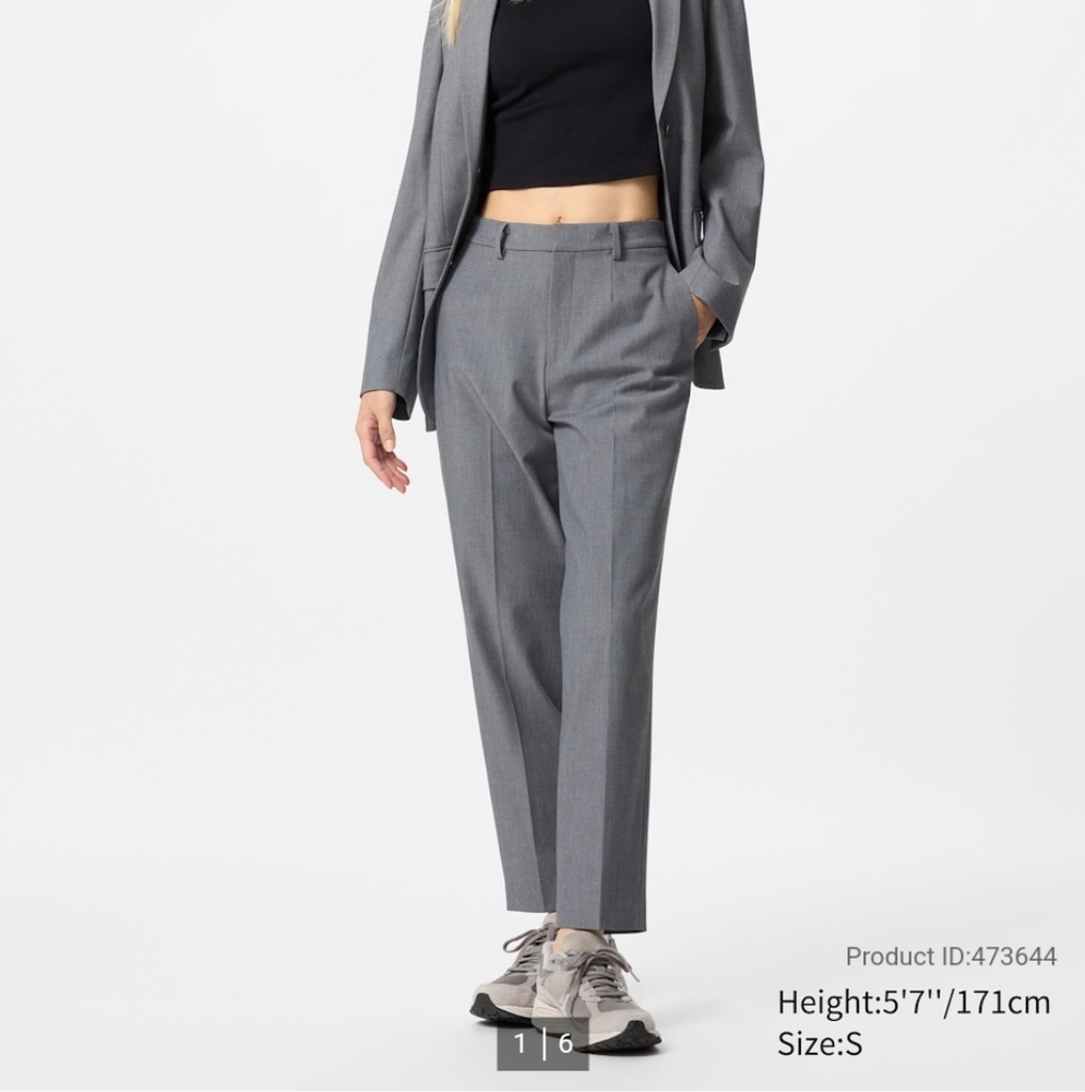 Uniqlo Grey Work Trousers With 2-Way Stretch (XS)